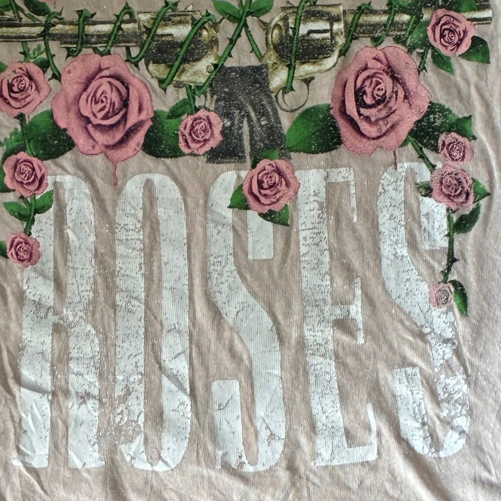 Guns N Roses T Shirt Top Womens Size Small Pink Vintage Style Rock‎ Band Tee - Picture 5 of 7
